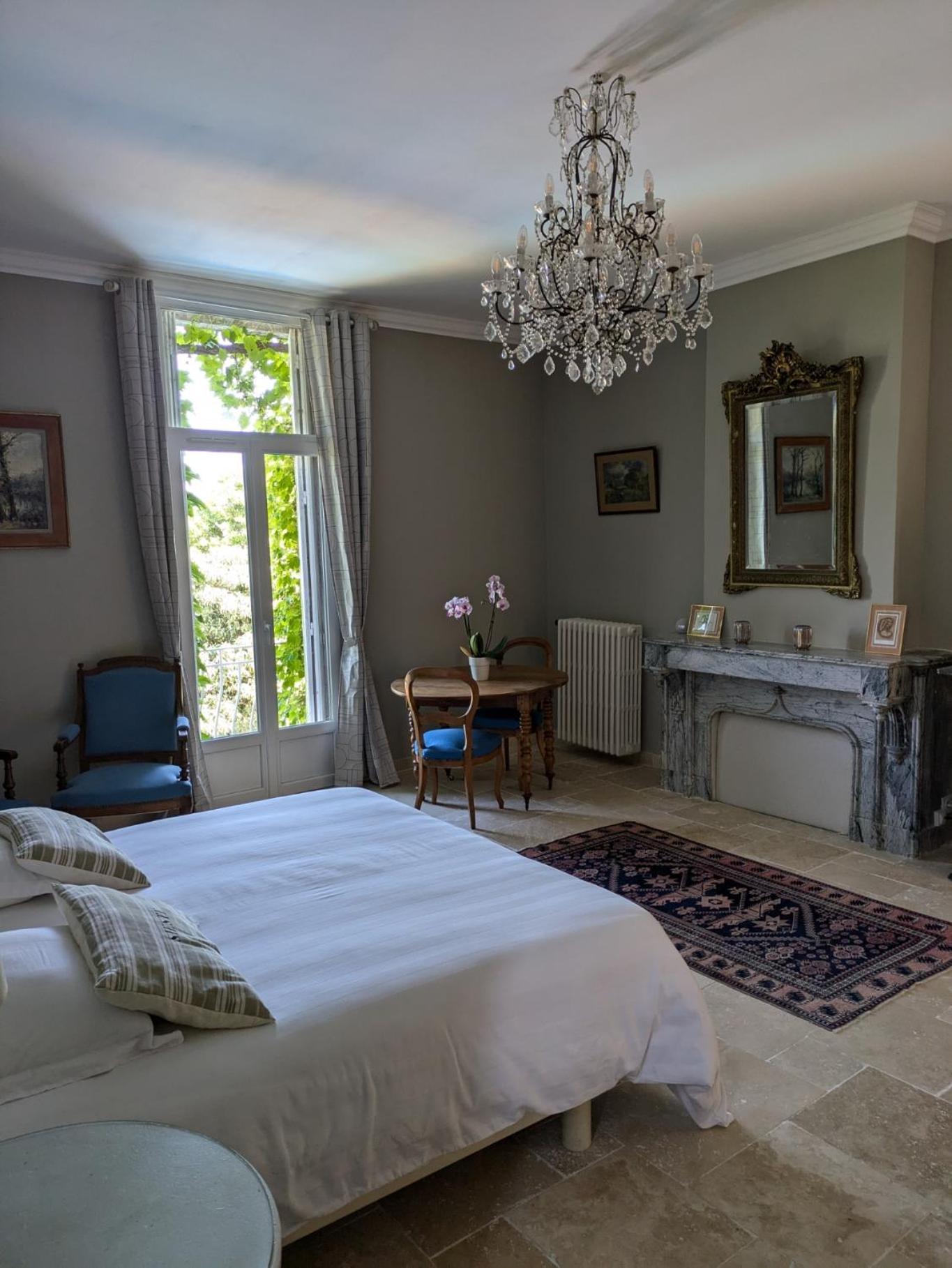 Le Domaine Du Soulier -Gite Et Chambres D'Hotes - La Maison Du Gardien Tornac Dış mekan fotoğraf